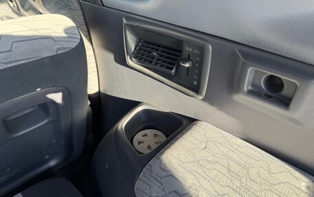 Toyota Ipsum II, 1997 год, 850 000 рублей, 17 фотография