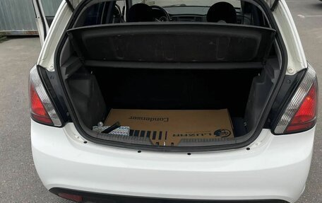 KIA Rio II, 2009 год, 360 000 рублей, 15 фотография