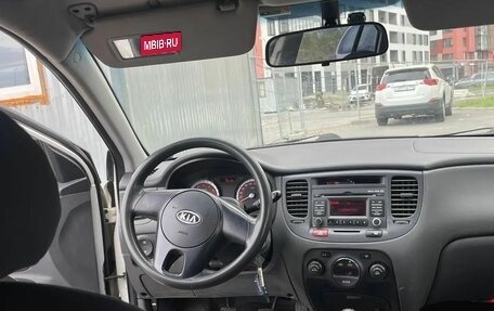 KIA Rio II, 2009 год, 360 000 рублей, 17 фотография