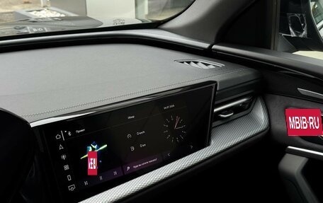 Audi Q5, 2025 год, 11 490 000 рублей, 29 фотография