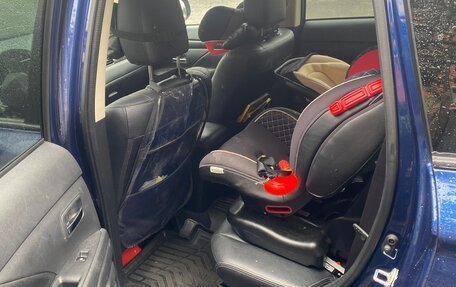 Mitsubishi Outlander III рестайлинг 3, 2015 год, 1 700 000 рублей, 7 фотография