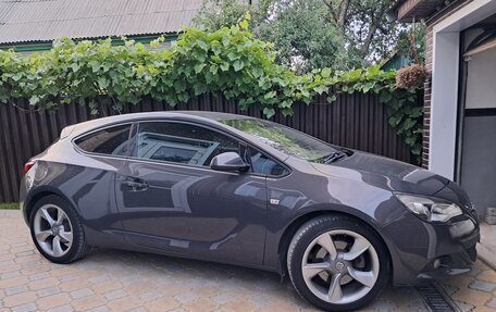 Opel Astra J, 2013 год, 900 000 рублей, 4 фотография