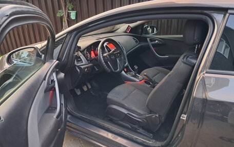 Opel Astra J, 2013 год, 900 000 рублей, 5 фотография