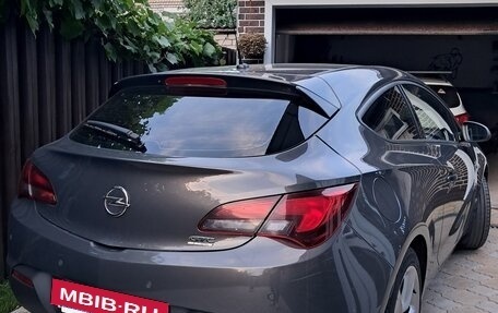 Opel Astra J, 2013 год, 900 000 рублей, 2 фотография