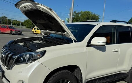 Toyota Land Cruiser Prado 150 рестайлинг 2, 2016 год, 4 200 000 рублей, 9 фотография