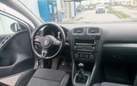 Volkswagen Golf VI, 2012 год, 599 000 рублей, 13 фотография