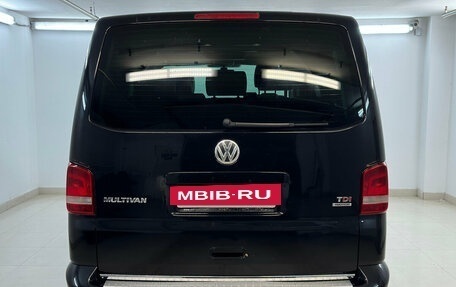 Volkswagen Multivan T5, 2014 год, 2 690 000 рублей, 3 фотография