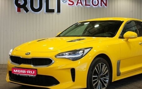 KIA Stinger I, 2018 год, 2 305 000 рублей, 6 фотография