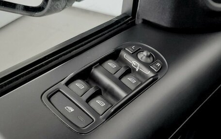 Land Rover Freelander II рестайлинг 2, 2013 год, 1 460 000 рублей, 10 фотография
