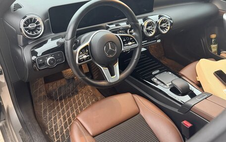 Mercedes-Benz A-Класс, 2020 год, 2 550 000 рублей, 9 фотография