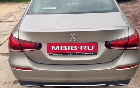 Mercedes-Benz A-Класс, 2020 год, 2 550 000 рублей, 3 фотография