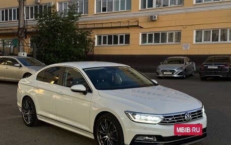 Volkswagen Passat B8 рестайлинг, 2017 год, 2 050 000 рублей, 8 фотография