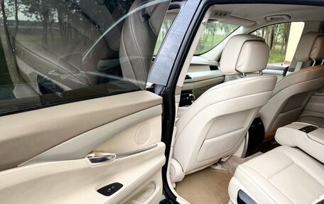 BMW 5 серия, 2010 год, 1 090 000 рублей, 18 фотография