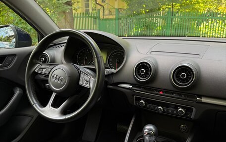 Audi A3, 2019 год, 2 300 000 рублей, 9 фотография