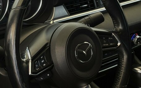 Mazda 6, 2018 год, 1 995 000 рублей, 10 фотография