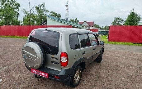 Chevrolet Niva I рестайлинг, 2012 год, 530 000 рублей, 5 фотография