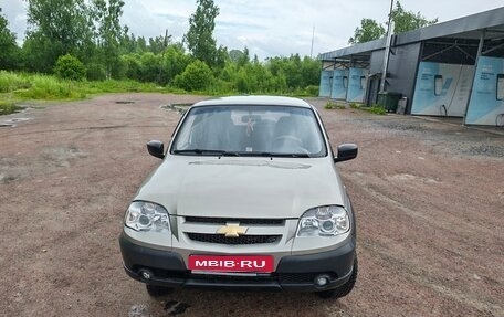 Chevrolet Niva I рестайлинг, 2012 год, 530 000 рублей, 1 фотография