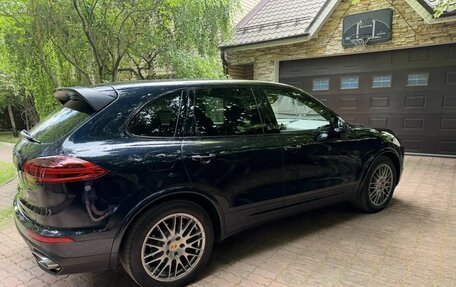 Porsche Cayenne III, 2015 год, 4 500 000 рублей, 28 фотография