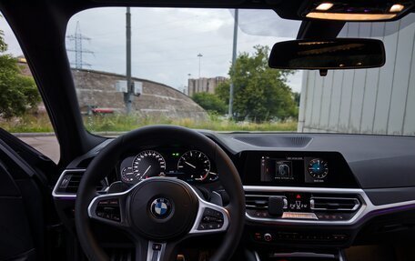 BMW 3 серия, 2019 год, 2 950 000 рублей, 2 фотография