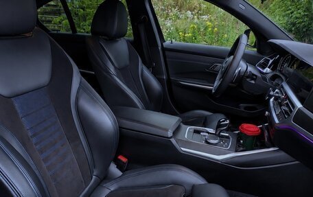 BMW 3 серия, 2019 год, 2 950 000 рублей, 11 фотография