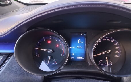 Toyota C-HR I рестайлинг, 2018 год, 1 550 000 рублей, 9 фотография