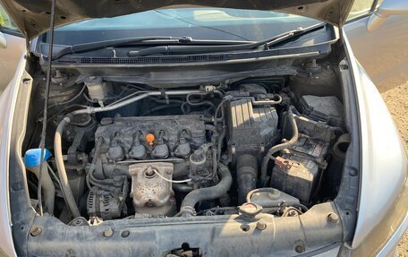 Honda Stream II, 2008 год, 1 150 000 рублей, 9 фотография