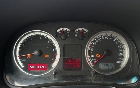 Volkswagen Golf IV, 2003 год, 250 000 рублей, 6 фотография