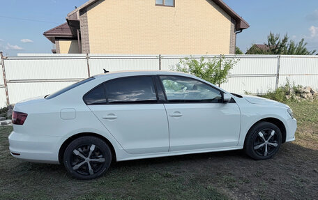 Volkswagen Jetta VI, 2016 год, 1 055 555 рублей, 6 фотография