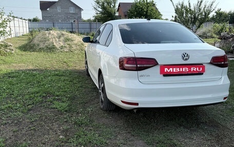 Volkswagen Jetta VI, 2016 год, 1 055 555 рублей, 4 фотография