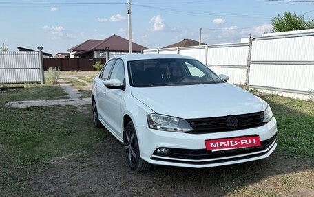 Volkswagen Jetta VI, 2016 год, 1 055 555 рублей, 2 фотография