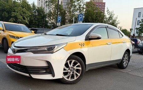Toyota Corolla, 2017 год, 800 000 рублей, 4 фотография