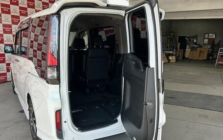 Honda Stepwgn IV, 2016 год, 1 345 000 рублей, 3 фотография