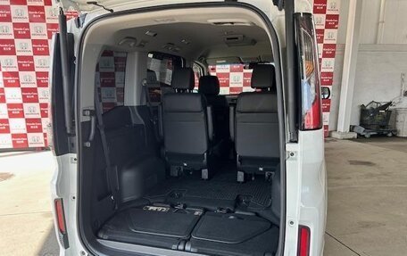 Honda Stepwgn IV, 2016 год, 1 345 000 рублей, 5 фотография