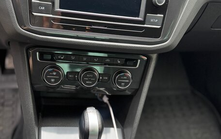 Volkswagen Tiguan II, 2018 год, 1 720 000 рублей, 8 фотография