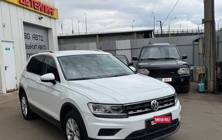 Volkswagen Tiguan II, 2018 год, 1 720 000 рублей, 2 фотография