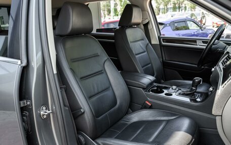 Volkswagen Touareg III, 2014 год, 2 079 000 рублей, 9 фотография