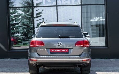Volkswagen Touareg III, 2014 год, 2 079 000 рублей, 4 фотография