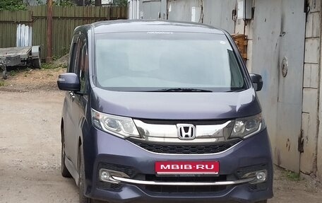 Honda Stepwgn IV, 2015 год, 1 499 000 рублей, 1 фотография