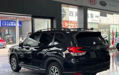 Subaru Forester, 2022 год, 3 137 000 рублей, 3 фотография