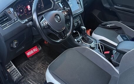 Volkswagen Tiguan II, 2019 год, 2 550 000 рублей, 8 фотография