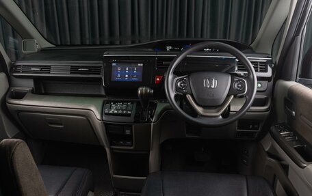 Honda Stepwgn IV, 2015 год, 1 849 000 рублей, 6 фотография