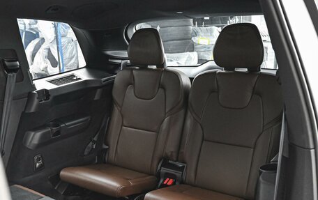 Volvo XC90 II рестайлинг, 2017 год, 3 749 000 рублей, 12 фотография