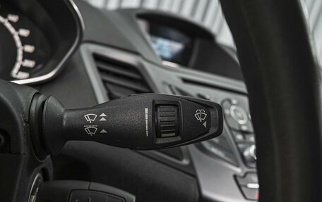 Ford Fiesta, 2016 год, 967 000 рублей, 16 фотография