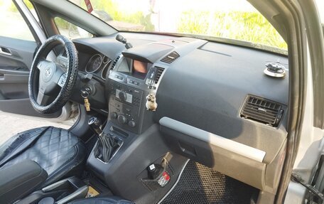 Opel Zafira B, 2007 год, 700 000 рублей, 7 фотография