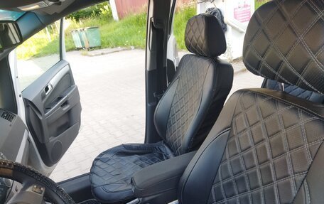Opel Zafira B, 2007 год, 700 000 рублей, 11 фотография