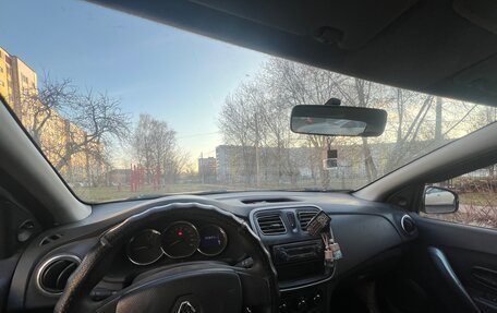 Renault Logan II, 2016 год, 200 000 рублей, 5 фотография