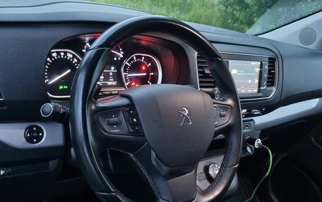 Peugeot Traveller I, 2022 год, 4 190 000 рублей, 19 фотография