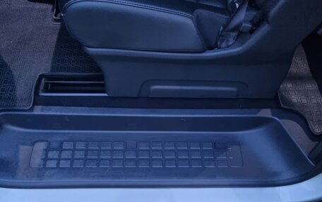 Peugeot Traveller I, 2022 год, 4 190 000 рублей, 26 фотография