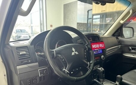 Mitsubishi Pajero IV, 2014 год, 2 170 000 рублей, 7 фотография