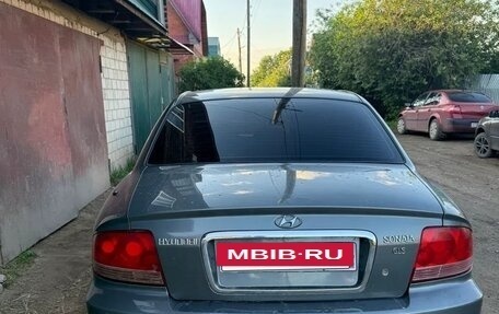 Hyundai Sonata IV рестайлинг, 2005 год, 410 000 рублей, 4 фотография
